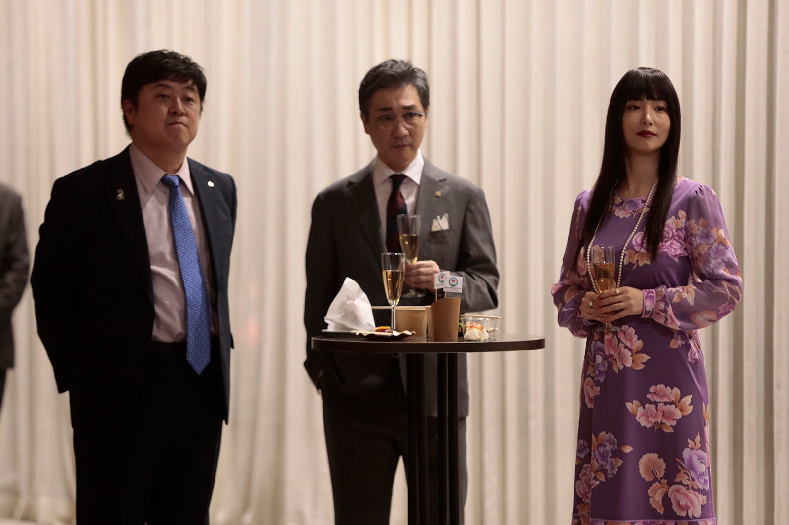 吉田ウーロン太、安井順平、MEGUMI「プライベートバンカー」第7話（C）テレビ朝日