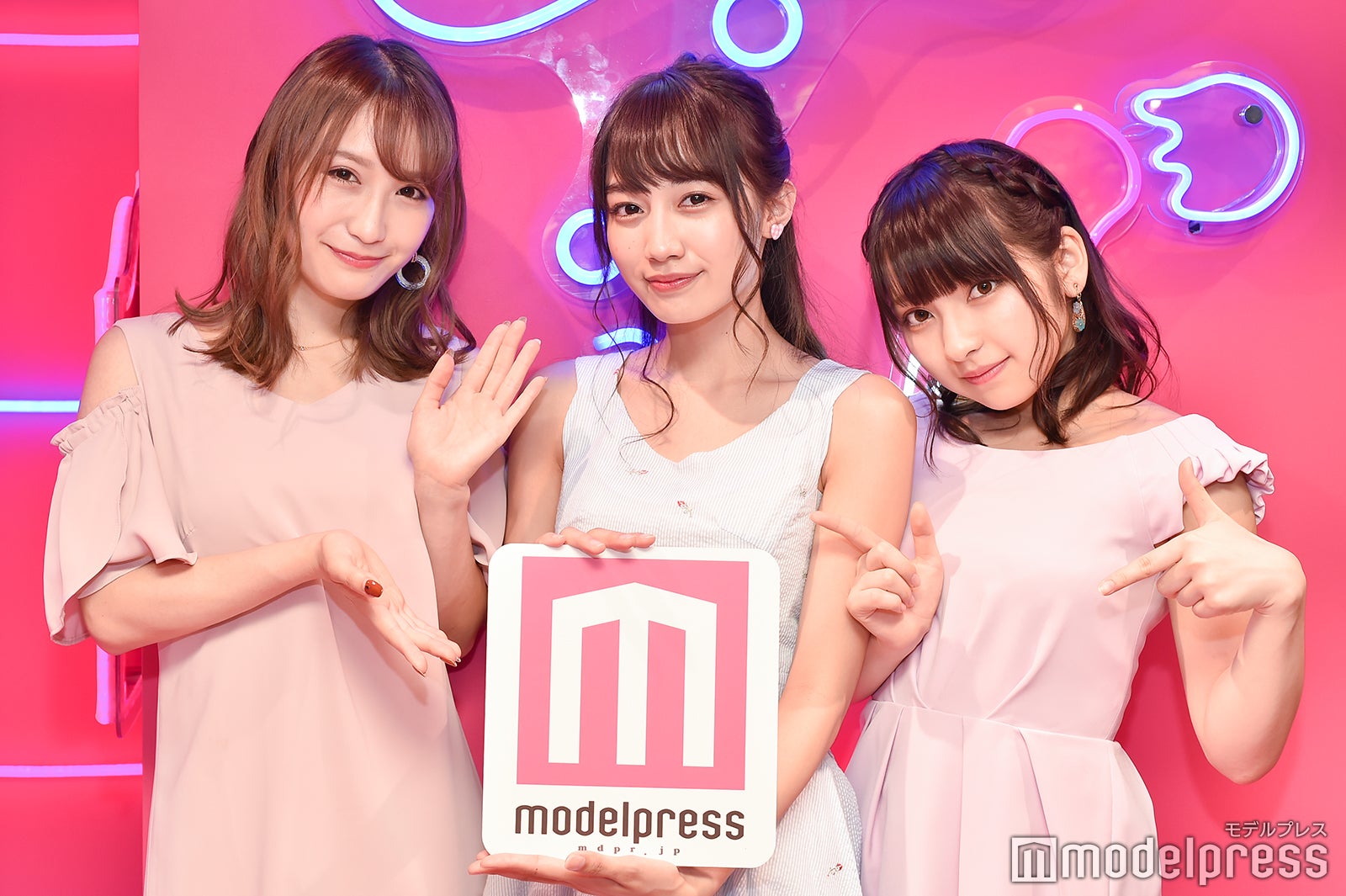 伊藤愛真、黒木ひかり、十味（C）モデルプレス