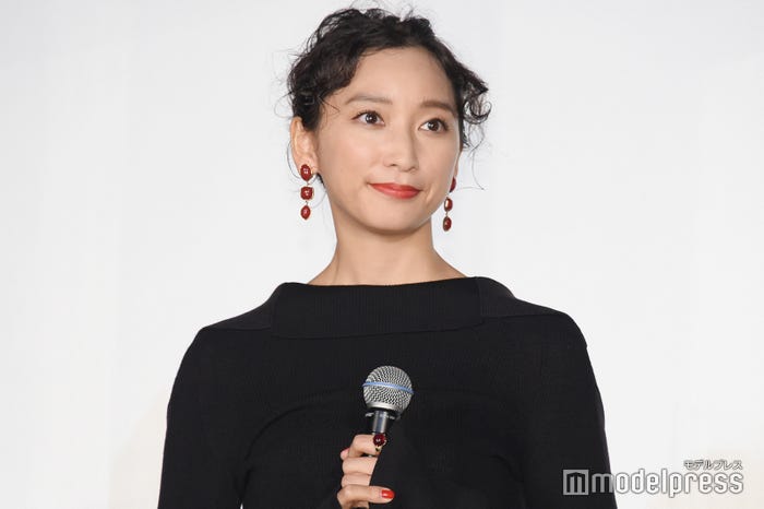 ヘアカット前の杏(C)モデルプレス