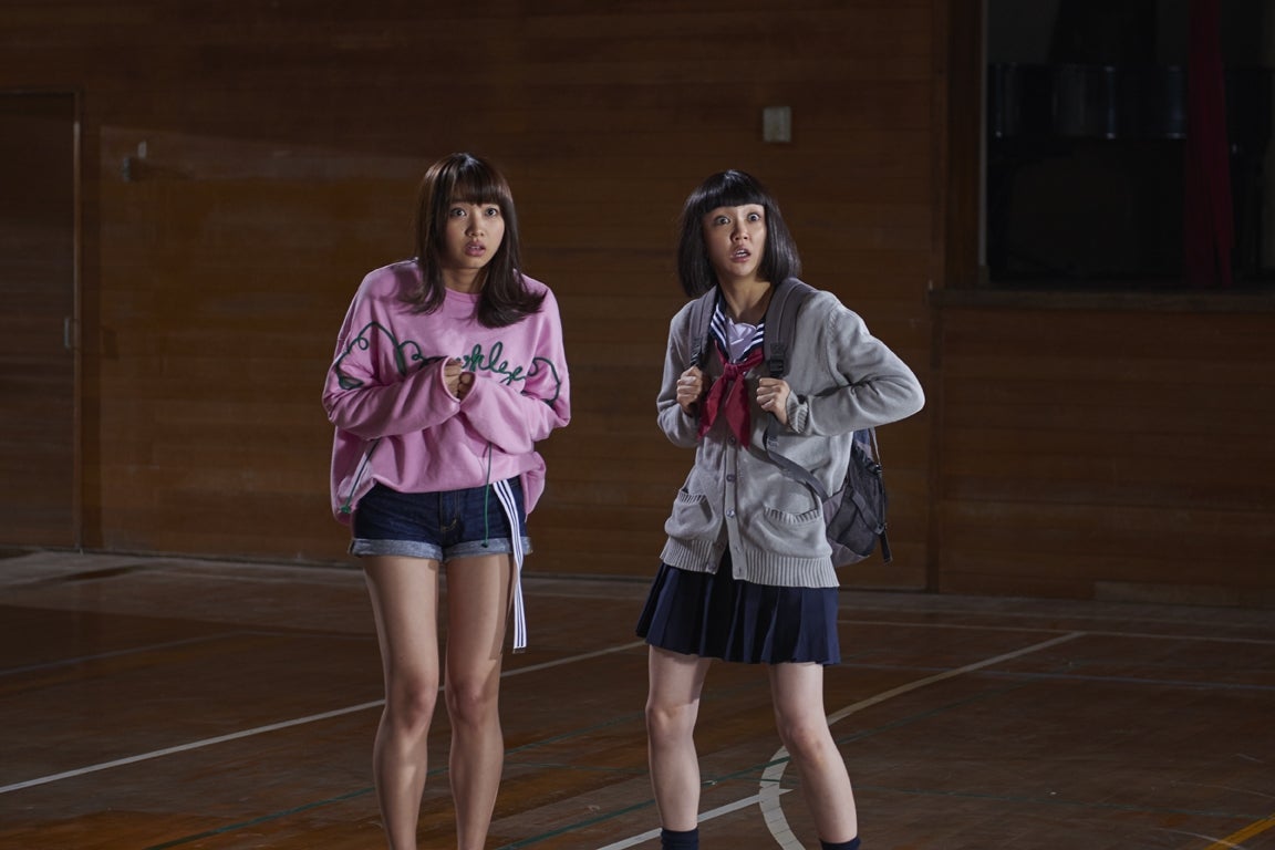 坂ノ上茜、山谷花純／「モブサイコ100」最終話より（C）ONE・小学館／ドラマ「モブサイコ100」製作委員会