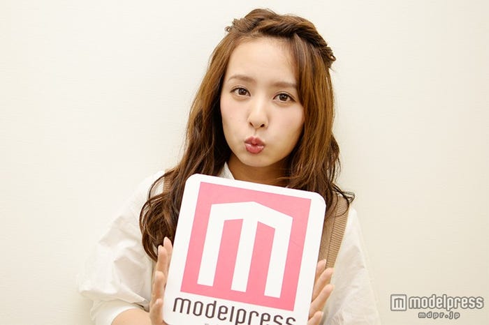 山田菜々