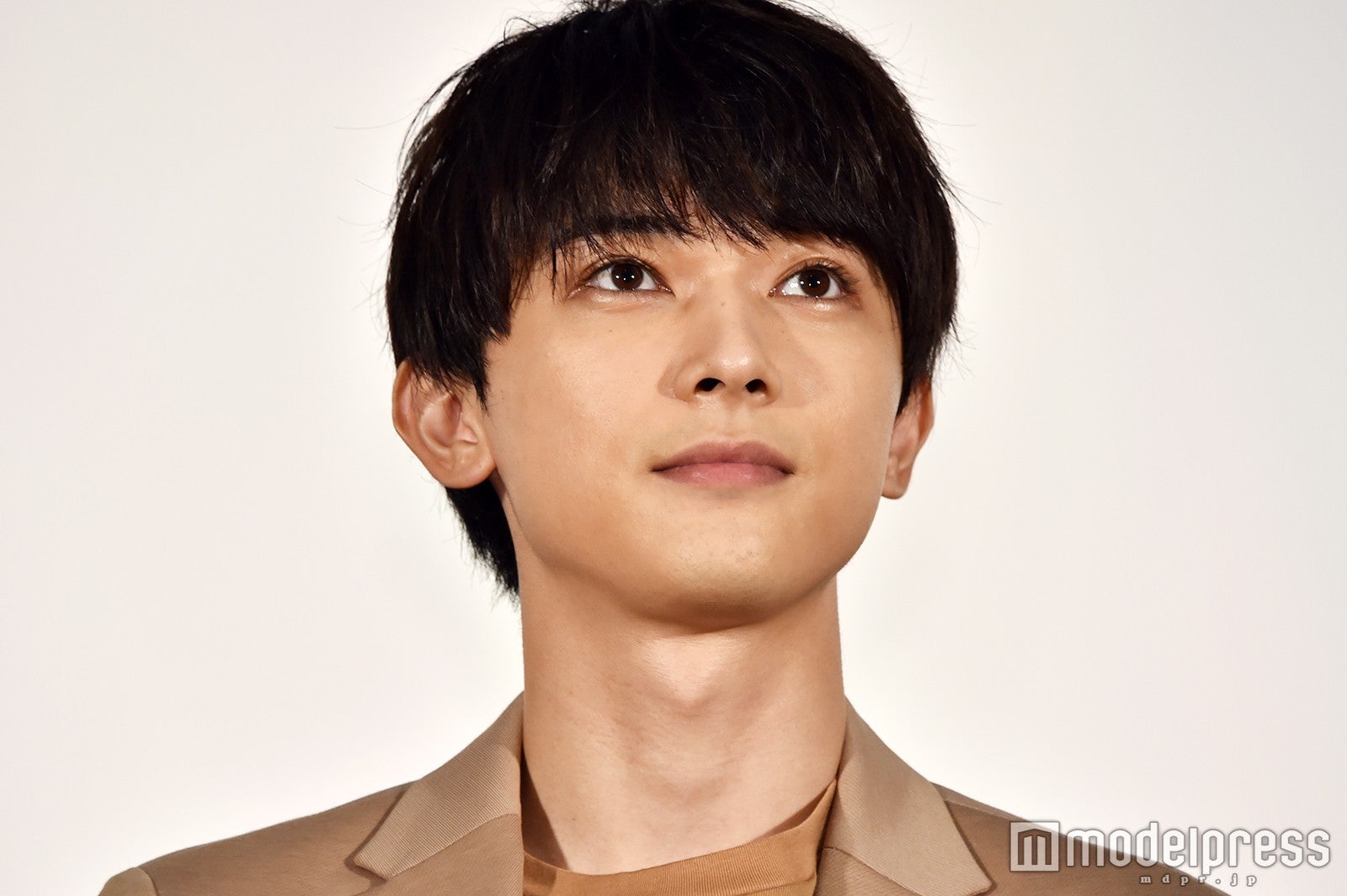 「ついにこの顔面をフル活用する時が来た」吉沢亮がパワーワード生み出し反響「自分の推しにも言わせたい」