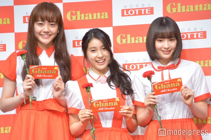 松井愛莉、土屋太鳳、広瀬すず (C)モデルプレス