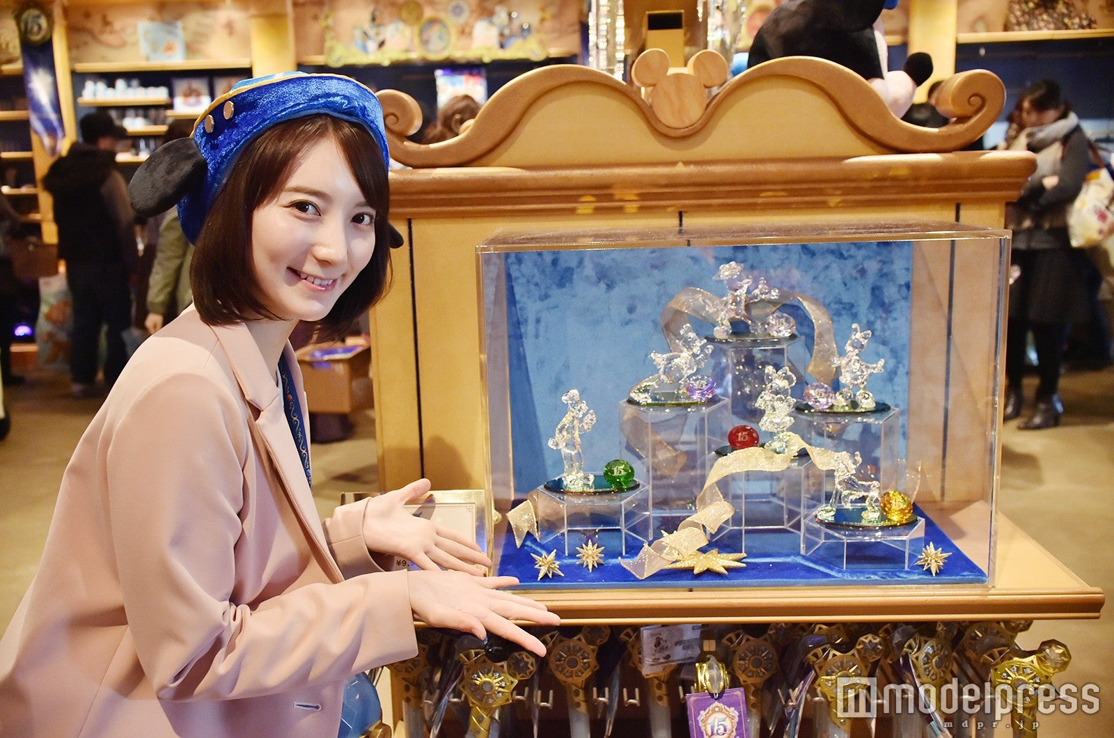 「東京ディズニーシー15周年“ザ・イヤー・オブ・ウィッシュ”」（モデル：堀瑞希）／（C）モデルプレス