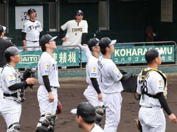 阪神・藤川監督 サバイバルゴング ドラ5能登、木浪ら具志川組4人をシート打撃招集 開幕1軍アピールチャンス