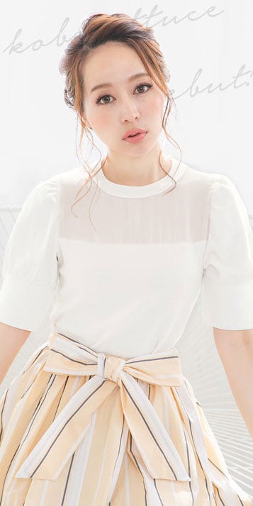 パフスリーブニットトップス「神戸レタス」2590円（税込）／画像提供：神戸レタス