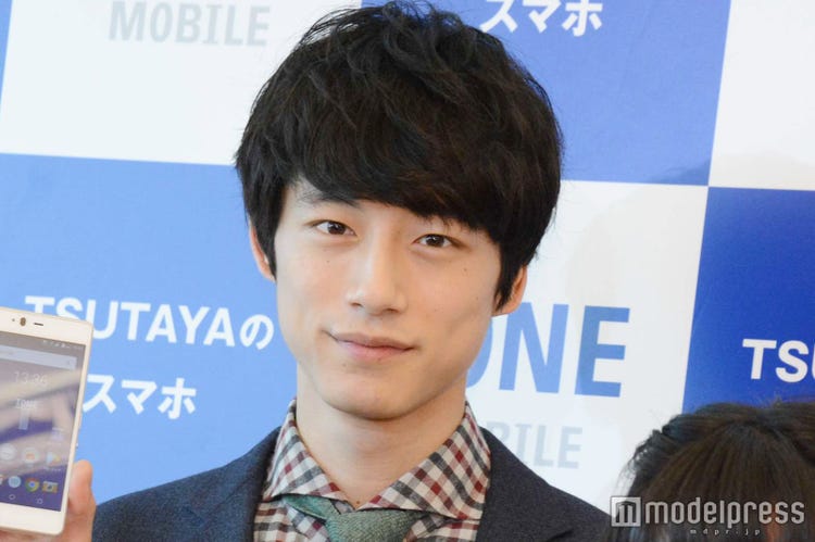 坂口健太郎 クリスマスの 奇跡体験 語る モデルプレス 坂口健太郎 クリスマスの 奇跡体験 語る モデルプレス