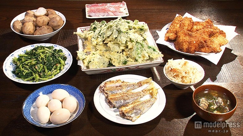 島のご当地めし（画像提供：テレビ東京）