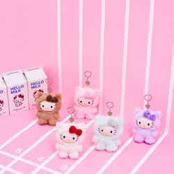 「フラッフィー ハローキティ チャーム」3,850円(C)2026 SANRIO CO., LTD. APPROVAL NO. L664297