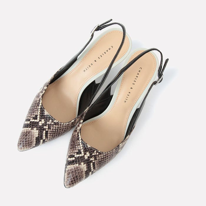 ポインテッドスリングバックパンプス「CHARLES & KEITH」3,510円(税込)/画像提供:CHARLES & KEITH OFFICIAL ONLINE STORE