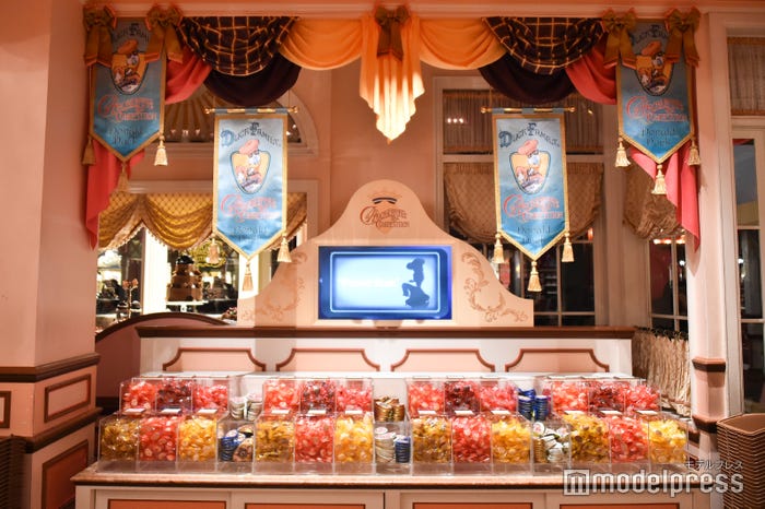 「ペイストリーパレス」の店内 (C)モデルプレス(C)Disney (C)モデルプレス(C)Disney