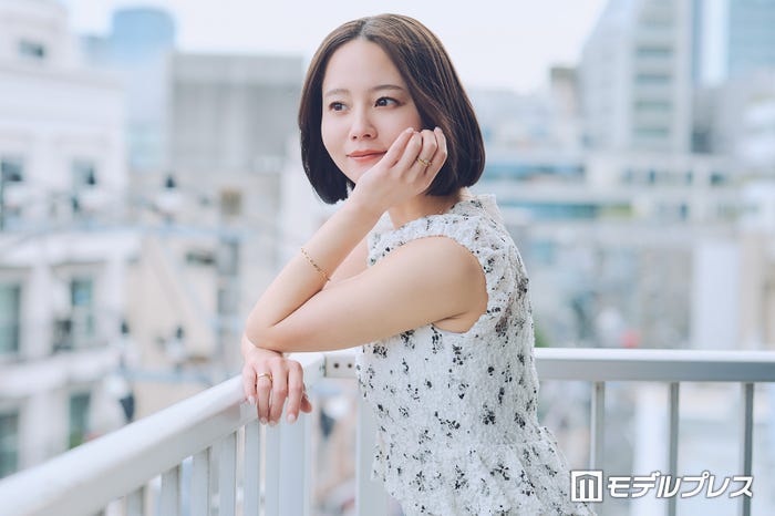 奈々未(C)モデルプレス