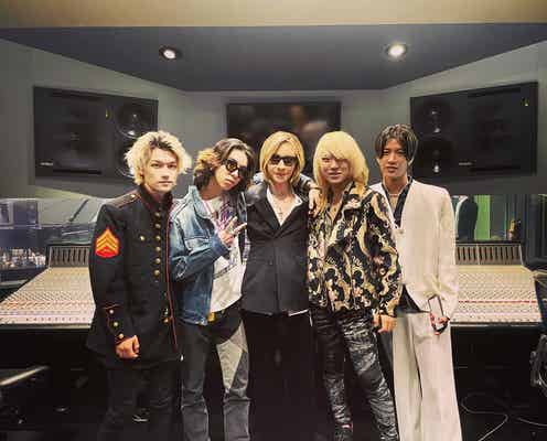 YOSHIKI、急逝・YOSHIさんの歌声入った楽曲披露へ オーディションメンバーと一夜限りのSPステージ<YOSHIKI SUPERSTAR PROJECT X>