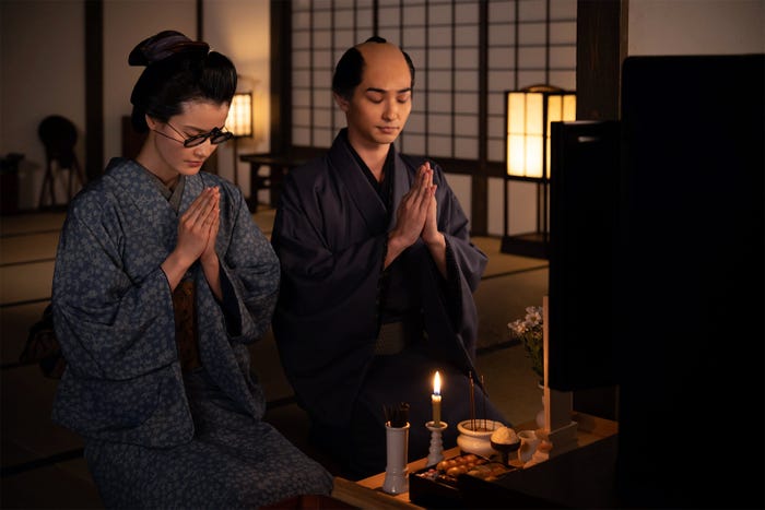 橋本愛、横浜流星「べらぼう~蔦重栄華乃夢噺~」第43話(C)NHK