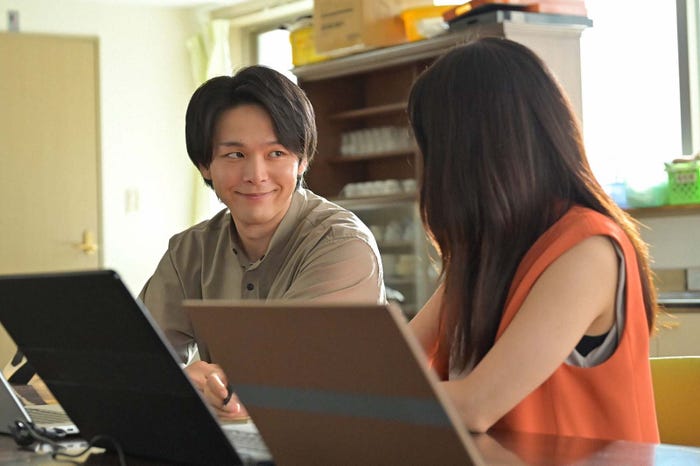 中村倫也、有村架純「石子と羽男―そんなコトで訴えます?―」第6話より(C)TBS