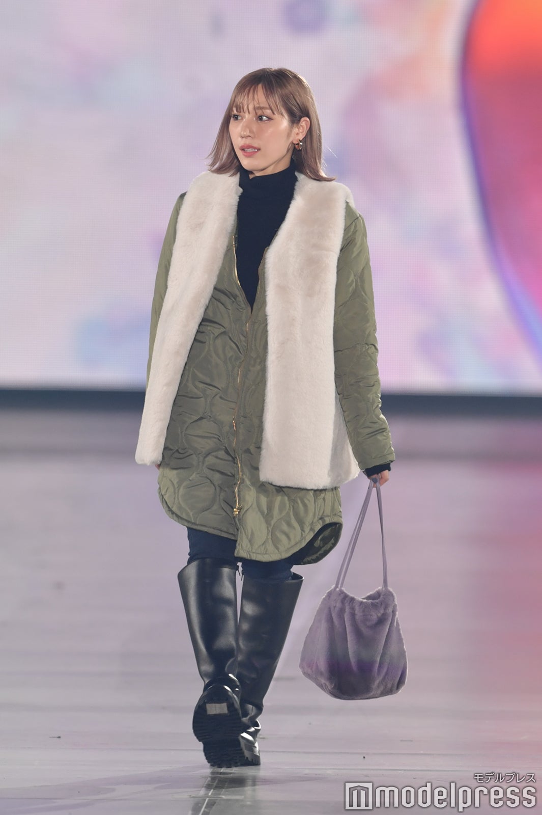 （C）モデルプレス