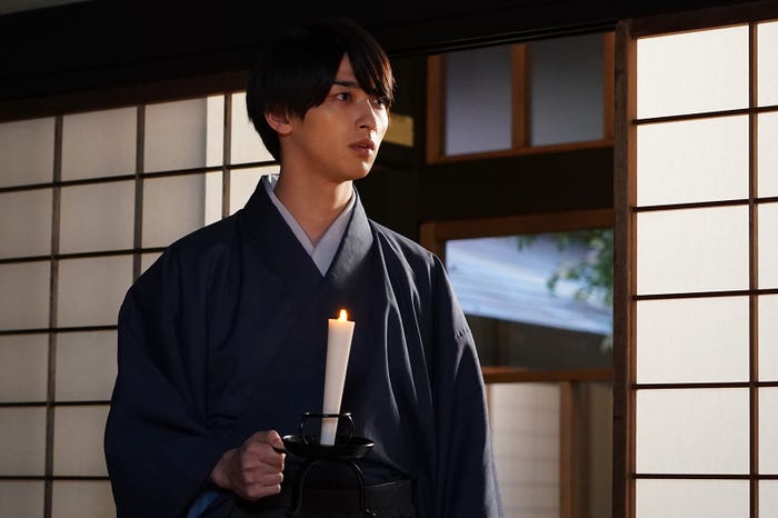 横浜流星「私たちはどうかしている」第6話より(C)日本テレビ