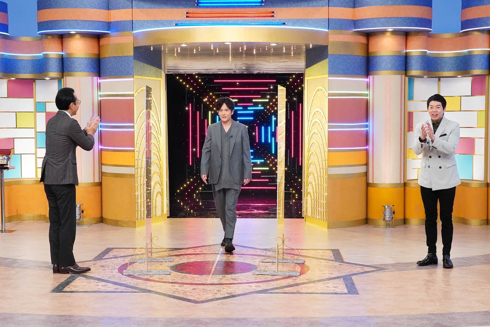 福澤朗、稲垣吾郎、今田耕司／「開運！なんでも鑑定団」（C）テレビ東京