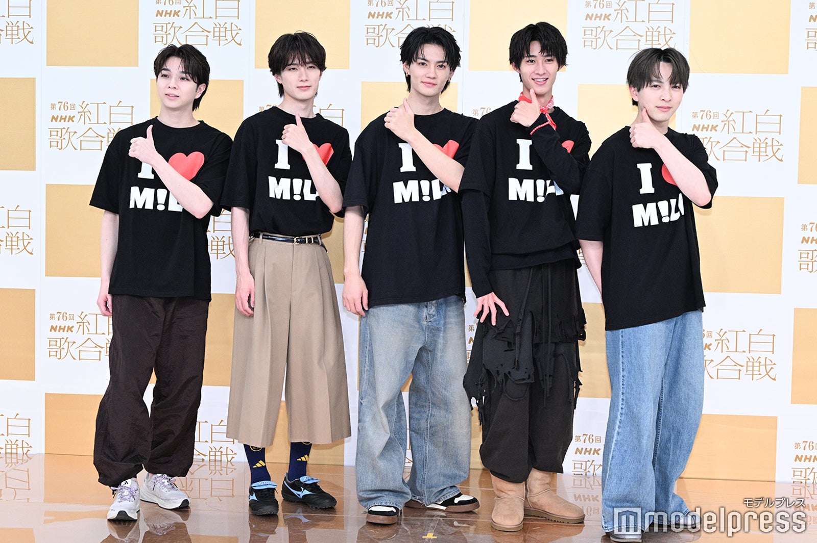 （左から）塩崎太智、山中柔太朗、佐野勇斗、曽野舜太、吉田仁人／M!LK（C）モデルプレス