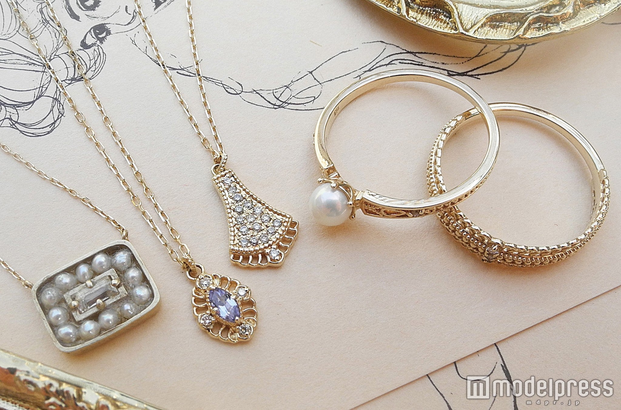 「miroir（ミロア）」