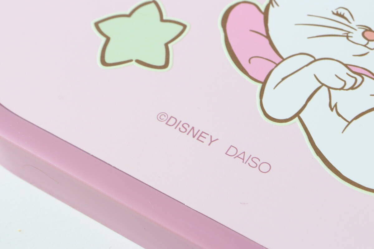 ダイカット置き掛け兼用時計(ディズニーマリー)DC9 ロゴ ダイカット置き掛け兼用時計(ディズニーマリー)DC9 ロゴ