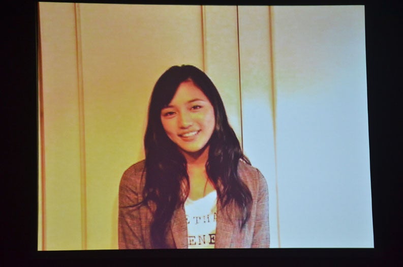 ビデオレターでメッセージを寄せた川口春奈