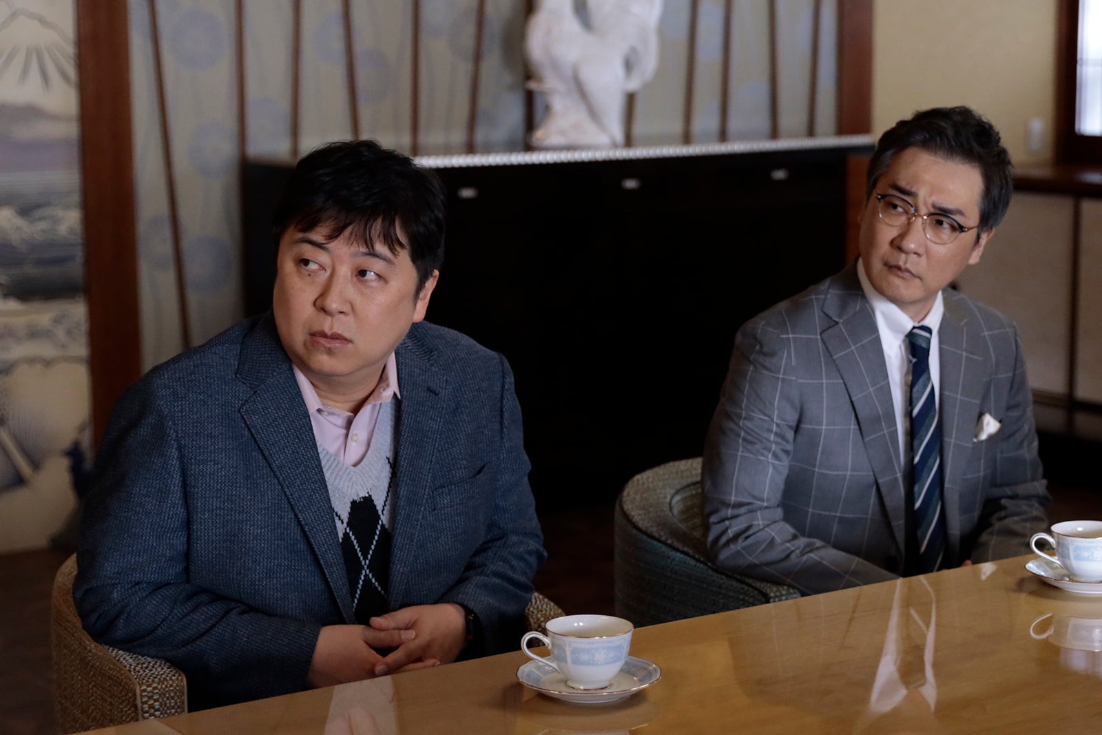 吉田ウーロン太、安井順平「プライベートバンカー」第4話（C）テレビ朝日