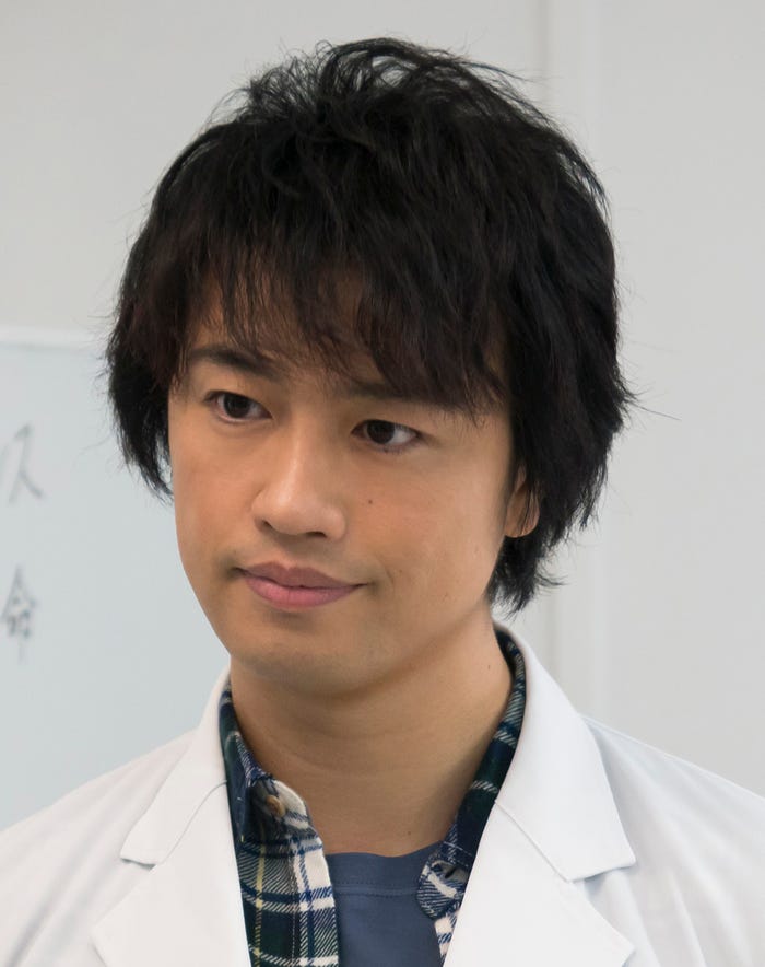 斎藤工(C)テレビ東京