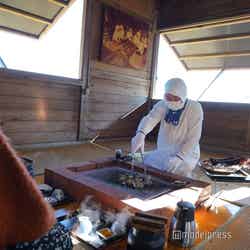 人生経験豊富な海女さんとのトークはとっても貴重!ステキな笑顔に癒されます (C)モデルプレス