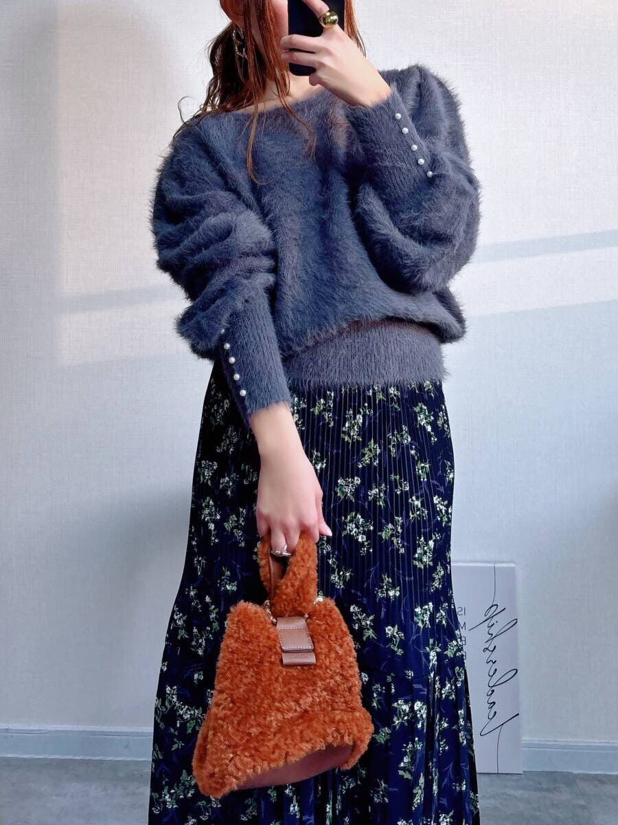 coca袖パールシャギーニットトップス　Mサイズ着用丈感