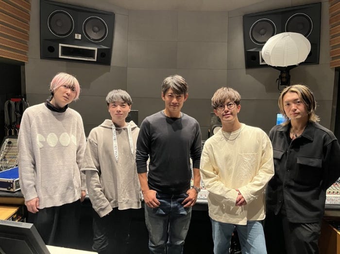 江口雄也、高村佳秀、反町隆史、田邊駿一、辻村勇太 (C)カンテレ