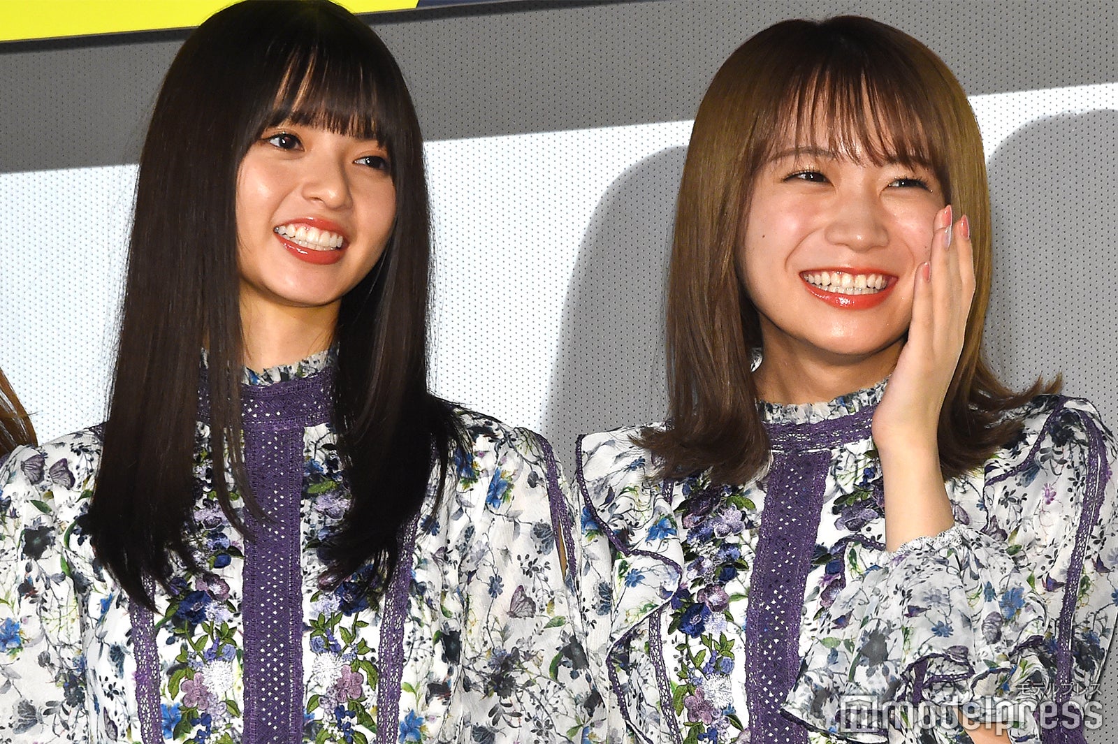 齋藤飛鳥、秋元真夏 （C）モデルプレス