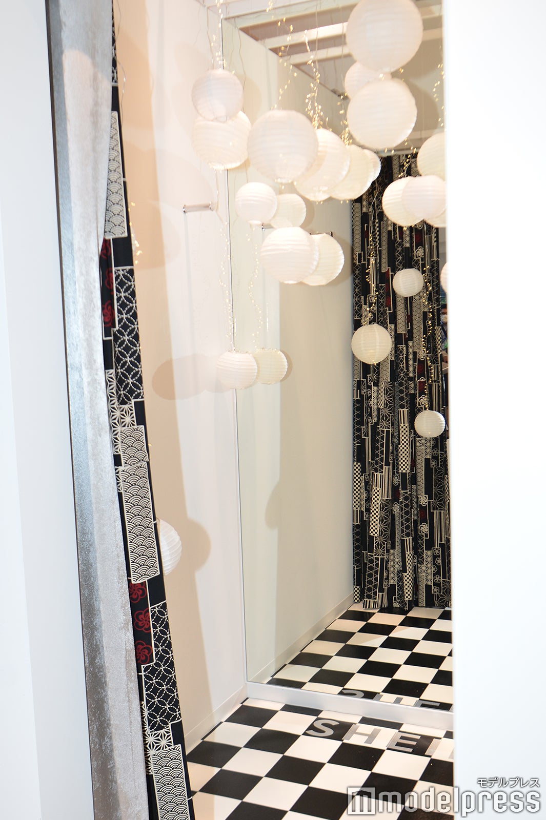 フィッティングルーム／『SHEIN TOKYO』（C）モデルプレス