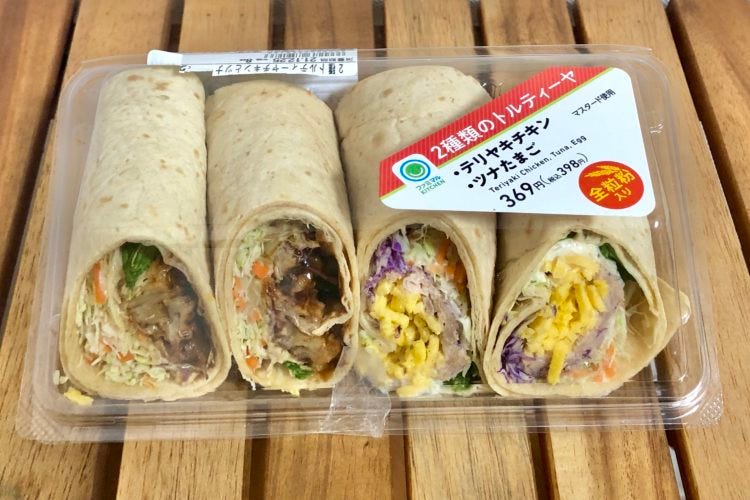 ファミマ　トルティーヤ