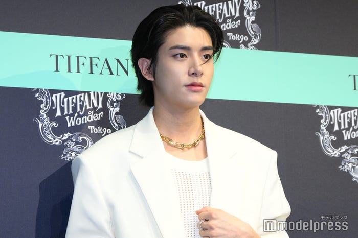 JAKE(ジェイク)(C)モデルプレス