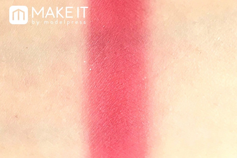 CHANEL／レ ティサージュ／110 ツイード チェリー ブロッサム (C)メイクイット