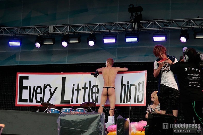 ゴールデンボンバー