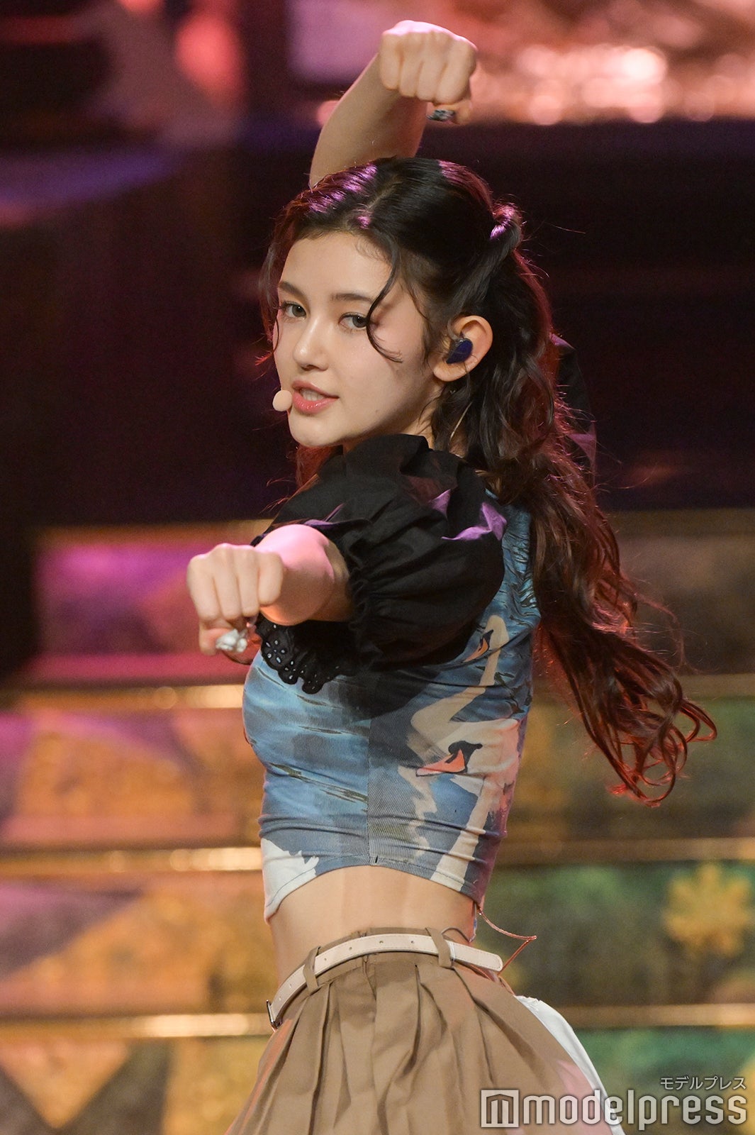 （C）モデルプレス