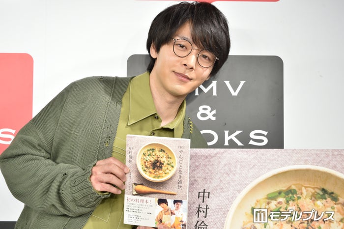 中村倫也、雑炊だけの本に担当編集当初は不安「売れるのかな」 “雑炊俳優”としてアピール＜THE やんごとなき雑炊＞