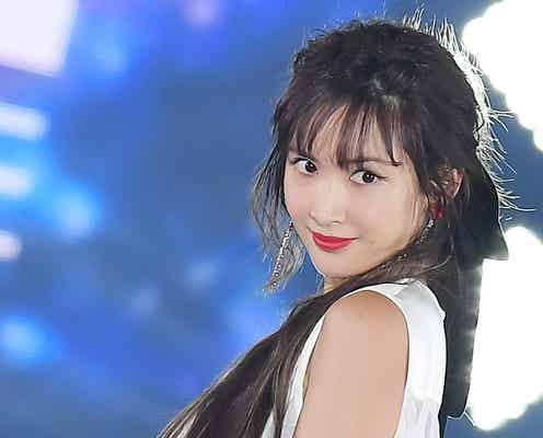紗栄子、ガルアワ初出演 真っ白ワンピで“大人可愛い”魅力炸裂<GirlsAward 2017 A/W>