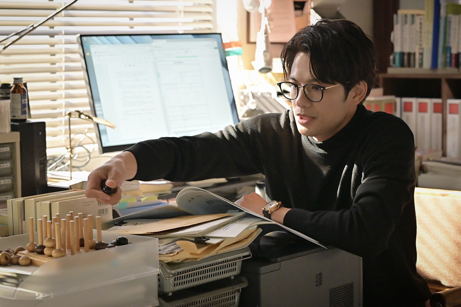 森崎ウィン「クジャクのダンス、誰が見た？」第2話（C）TBS