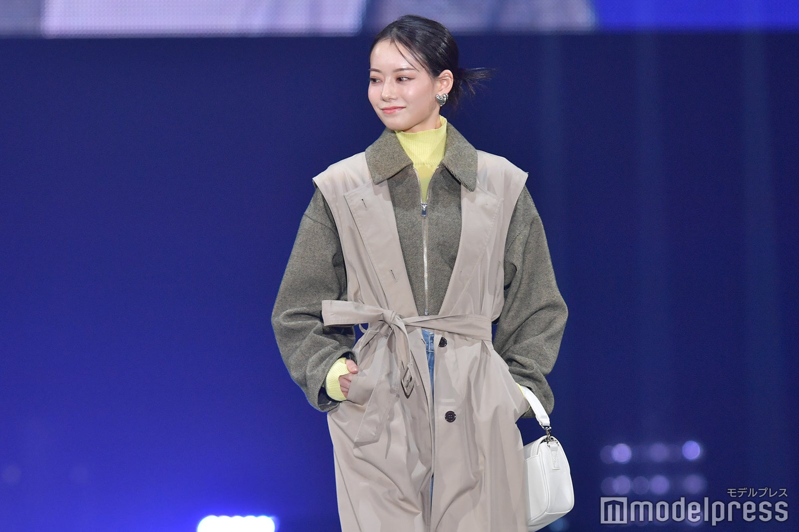 （C）モデルプレス