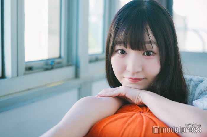 小峰萌楓さん(C)モデルプレス