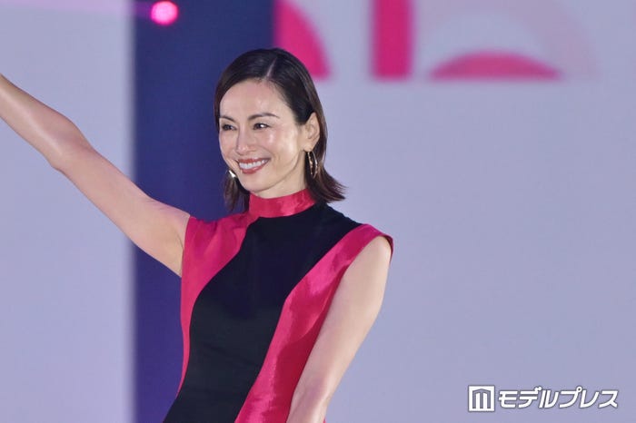 米倉涼子(C)モデルプレス