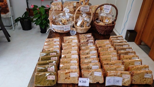 毎日違う品揃え！種類いっぱい！ふわふわシフォンケーキのお店【大阪府豊中市】