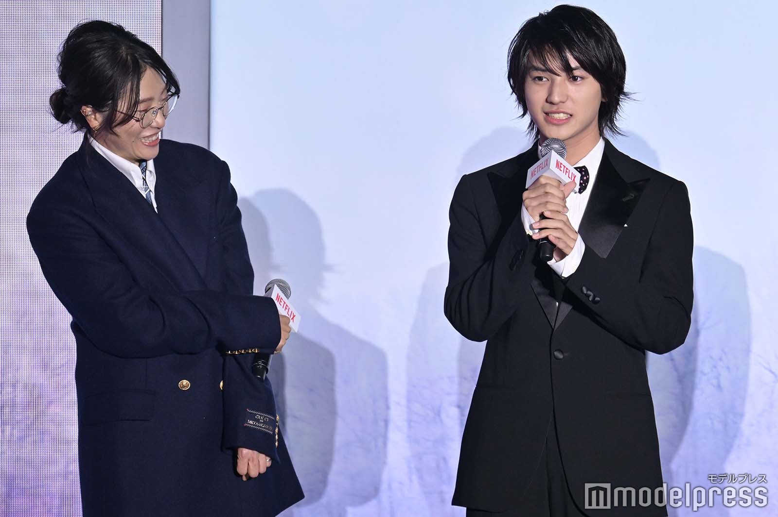 寒竹ゆり監督、荒木飛羽 （C）モデルプレス