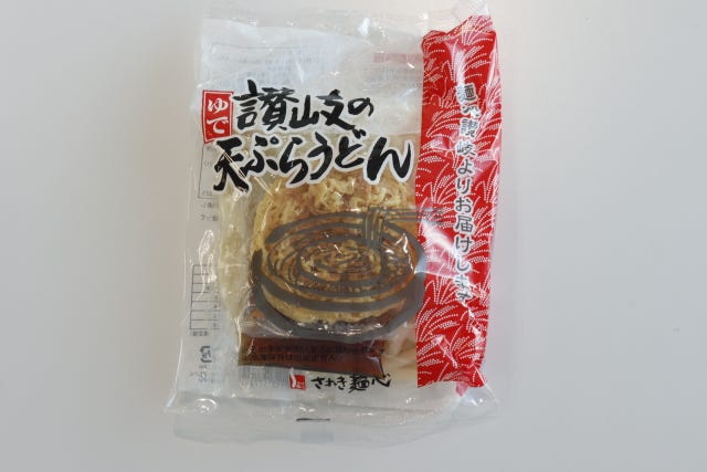 ダイソー　讃岐の天ぷらうどん