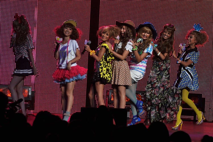 ギャルモデルtbs ギャル天 メンバー デビュー曲 キラキラ Gal をお披露目 モデルプレス ギャルモデルtbs ギャル天 メンバー デビュー曲 キラキラ Gal をお披露目 モデルプレス