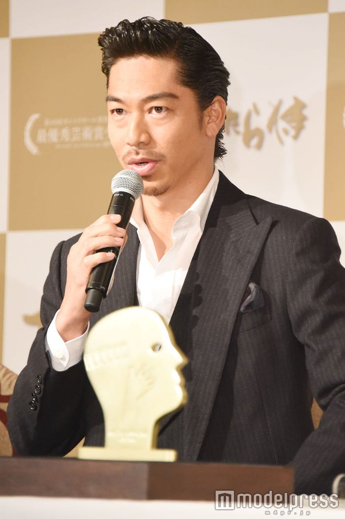 AKIRA (C)モデルプレス