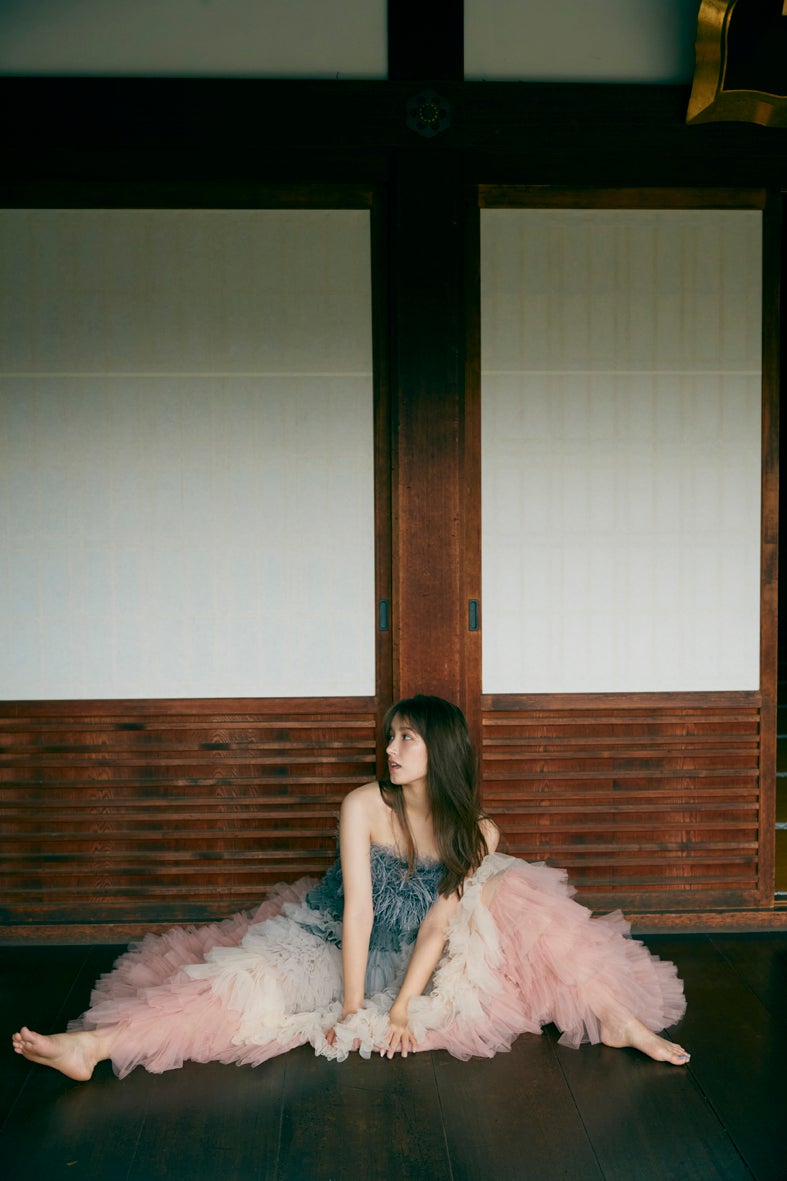 「トラウデン直美 1st フォトブックのらりとらり。」より／撮影：三瓶康友（画像提供：小学館）